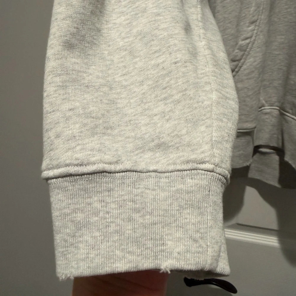 Auth. ✅ Women’s ANINE Bing “Harvey” Hoodie in “Heather Grey” Size Medium🤍💙